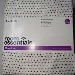 Sheet set for XLtwin/single size bed. Full set. NWT!